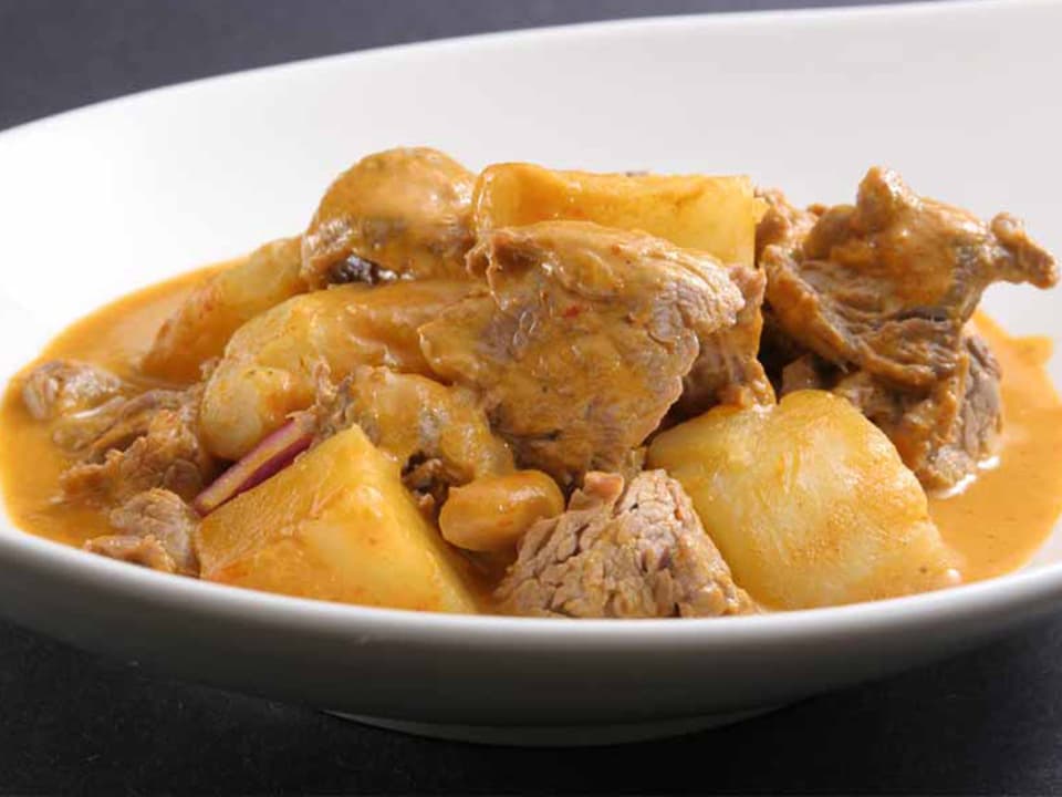 Massaman curry with potatoes